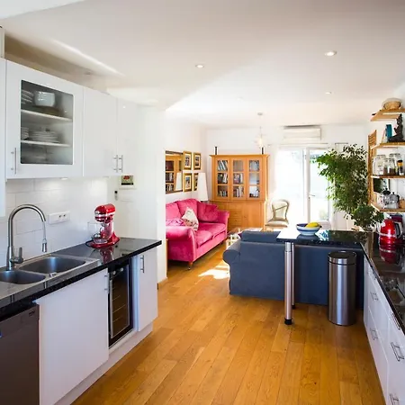 アパート Penthouse